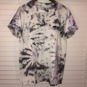 2/30$ Grey and white tie dye Vans t shirt